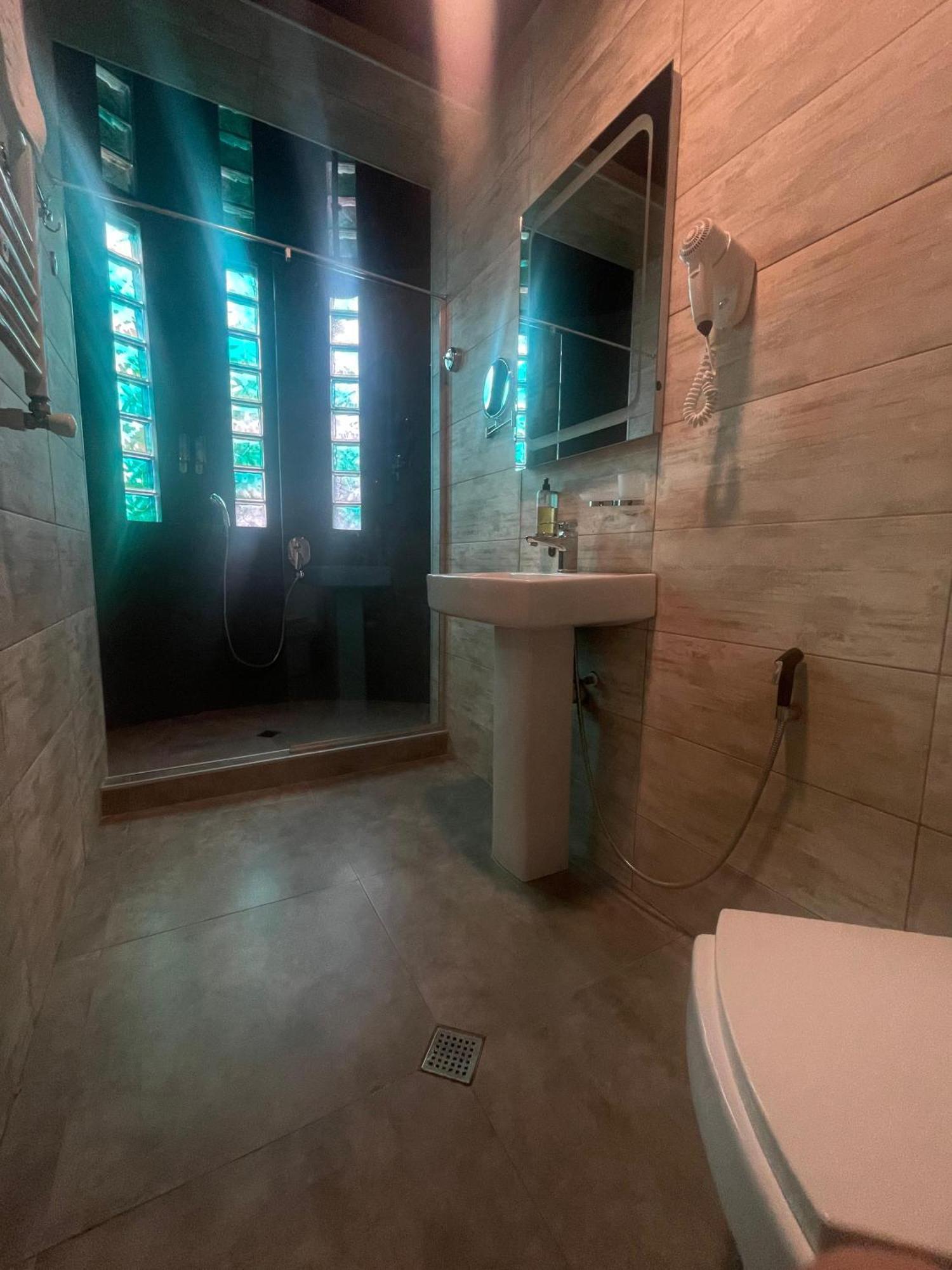 Apart Hotel West تبليسي المظهر الخارجي الصورة